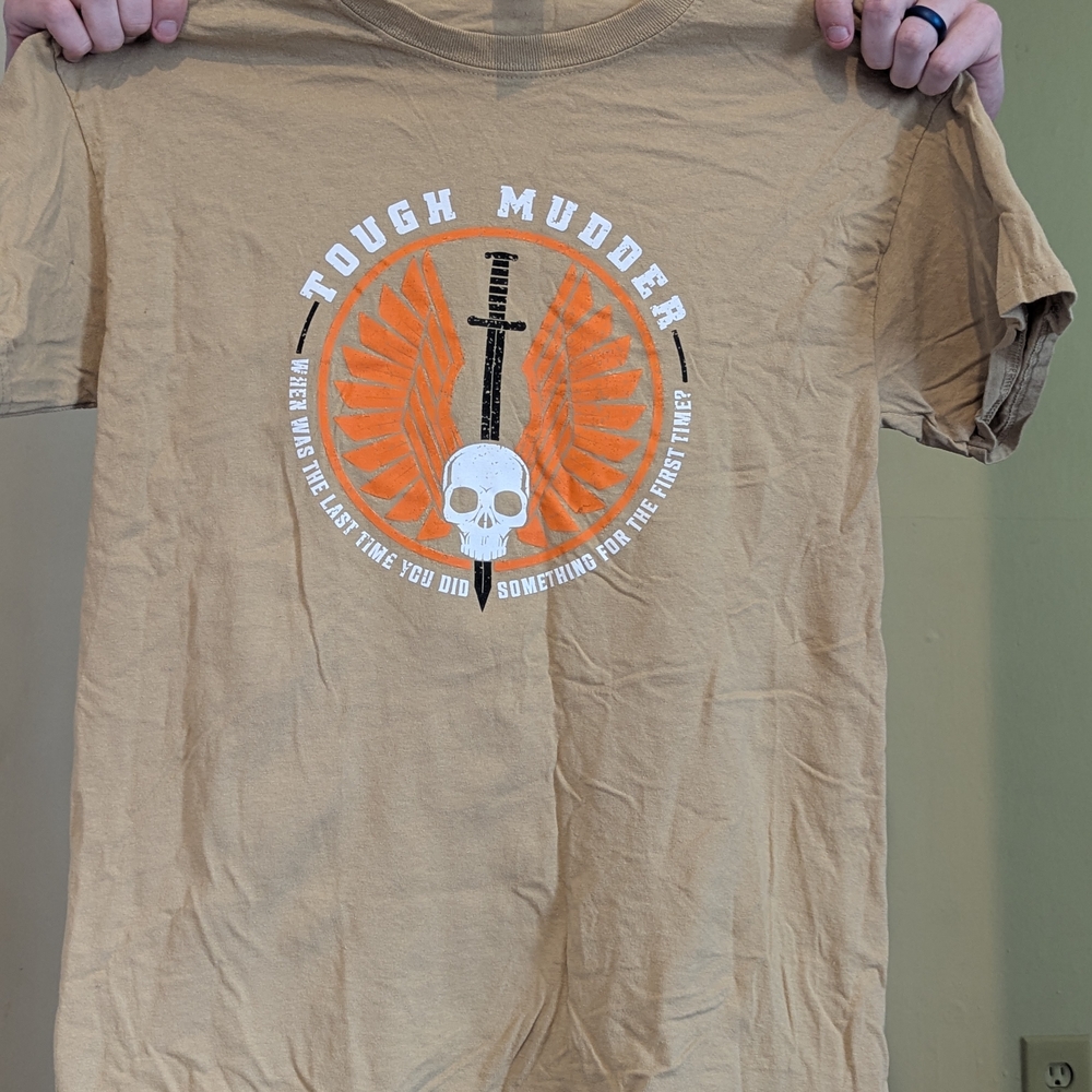 Gildan Tan and Orange Short Sleeve Tee with Skull Design